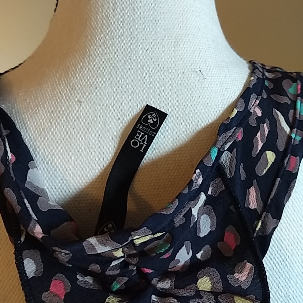 Love Culture Ruffled Racer back Tank szL - Picture 4 of 5